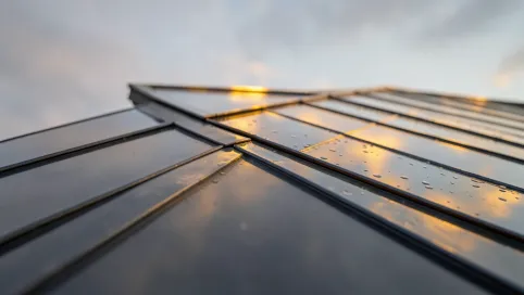wykończenie dachu z blachy trapezowej
